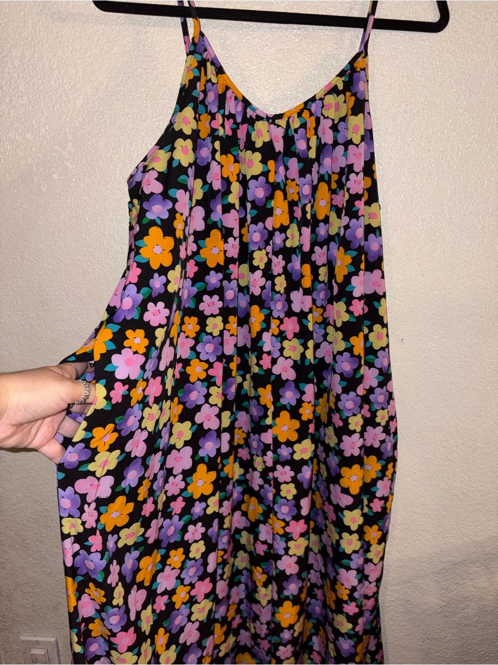 🌼EUC SHEIN "All Over Happy🙂Floral🌼 Wide Leg Jumpsuit w/Pockets🤗" Black🖤 Sz 2XL - Picture 5 of 12